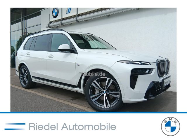 BMW X7 xDrive40i M Sportpaket*FACELIFT*AHK*DAPro*h/k