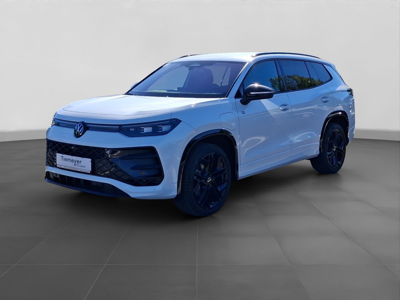 Volkswagen Tayron 1.5 eHybrid R-LINE BLACK LED AHK foto 2