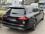 Mercedes-Benz E 300 e T / Distr+ / Multibeam LED - Mercedes-Benz E 300 in Krefeld