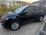 Volkswagen T-Cross 1.0 TSI OPF 85kW Life - VW T-Cross von privat