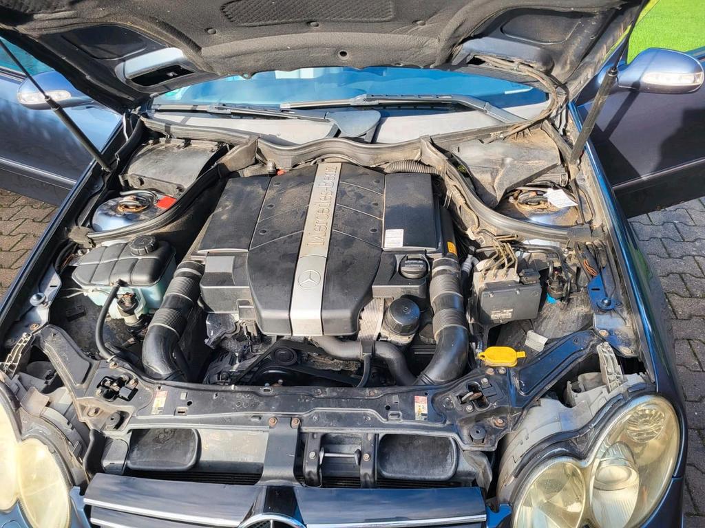 Mercedes-Benz CLK 320