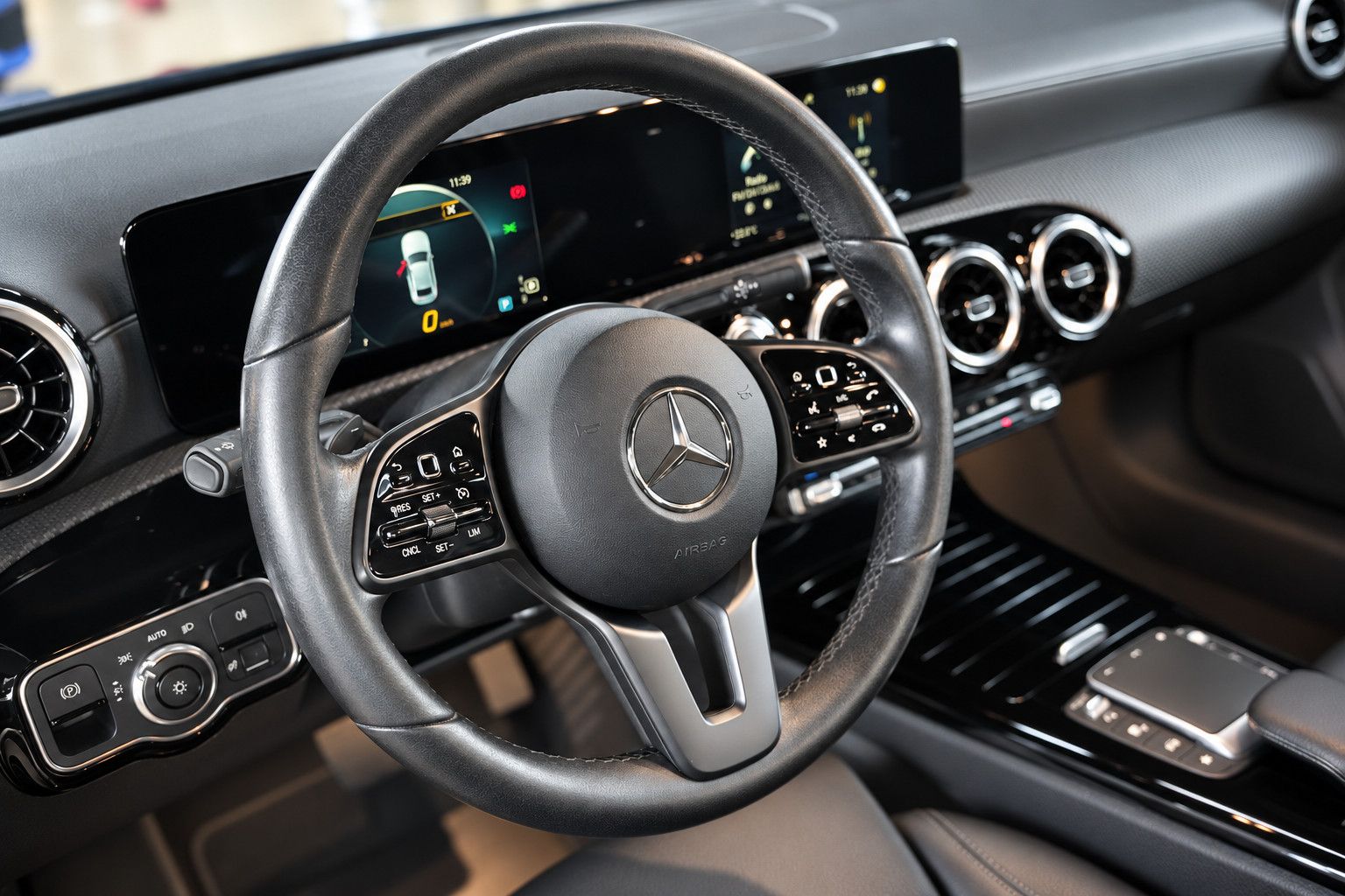 Fahrzeugabbildung Mercedes-Benz A 180 A 180 d Limousine *LED*SHZ*Navigation*ACC*