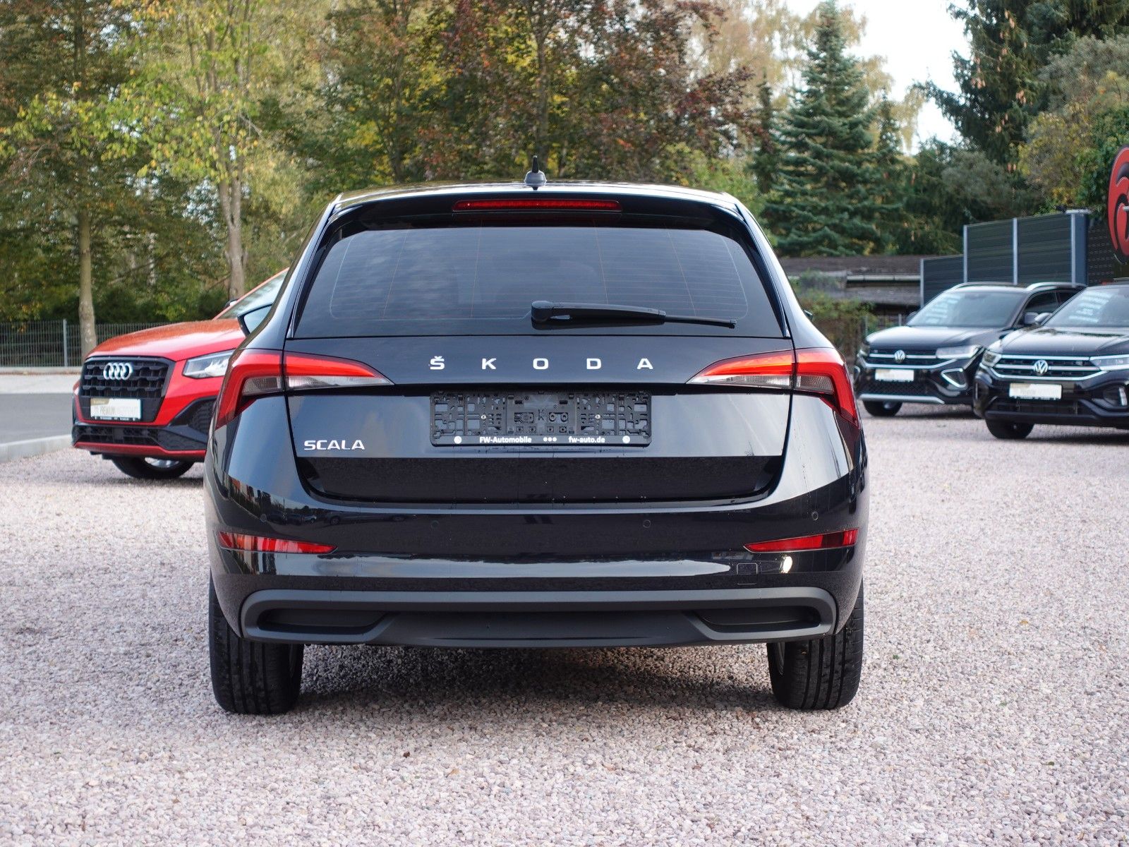 Fahrzeugabbildung SKODA Scala 1.0 TSI 81kW Ambition Business/LED/Navi/..