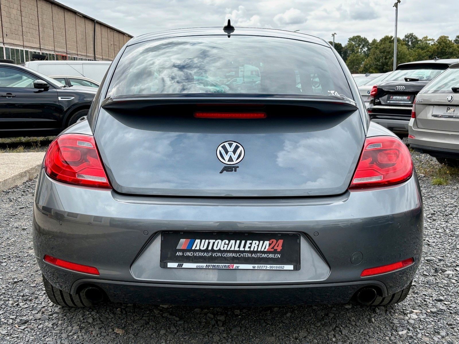 Fahrzeugabbildung Volkswagen Beetle 2.0 TSI DSG SPORT Navi Pano Xenon 147 kW