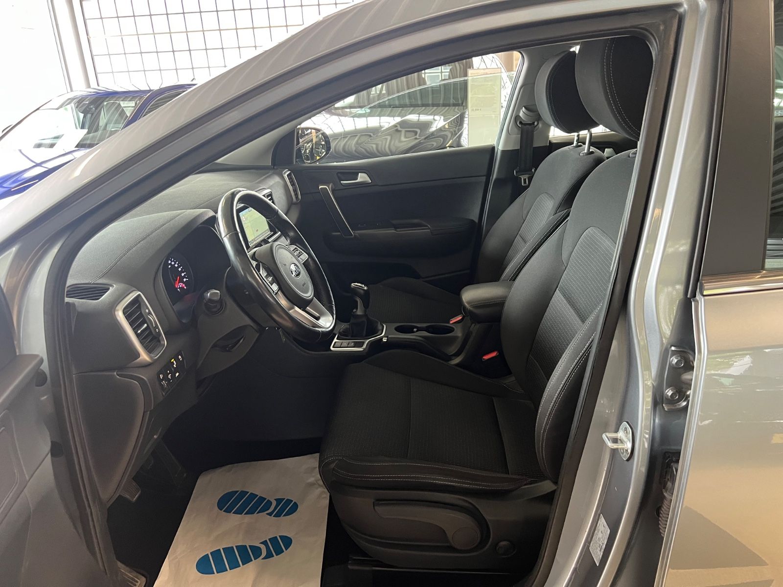 Fahrzeugabbildung Kia Sportage Vision 4WD * 1.HAND *