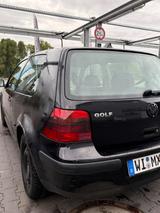 Volkswagen Golf IV 1.6 TÜV bis 06.2026 mit TEMPOMAT  - Volkswagen Golf aus 2003: 1.6