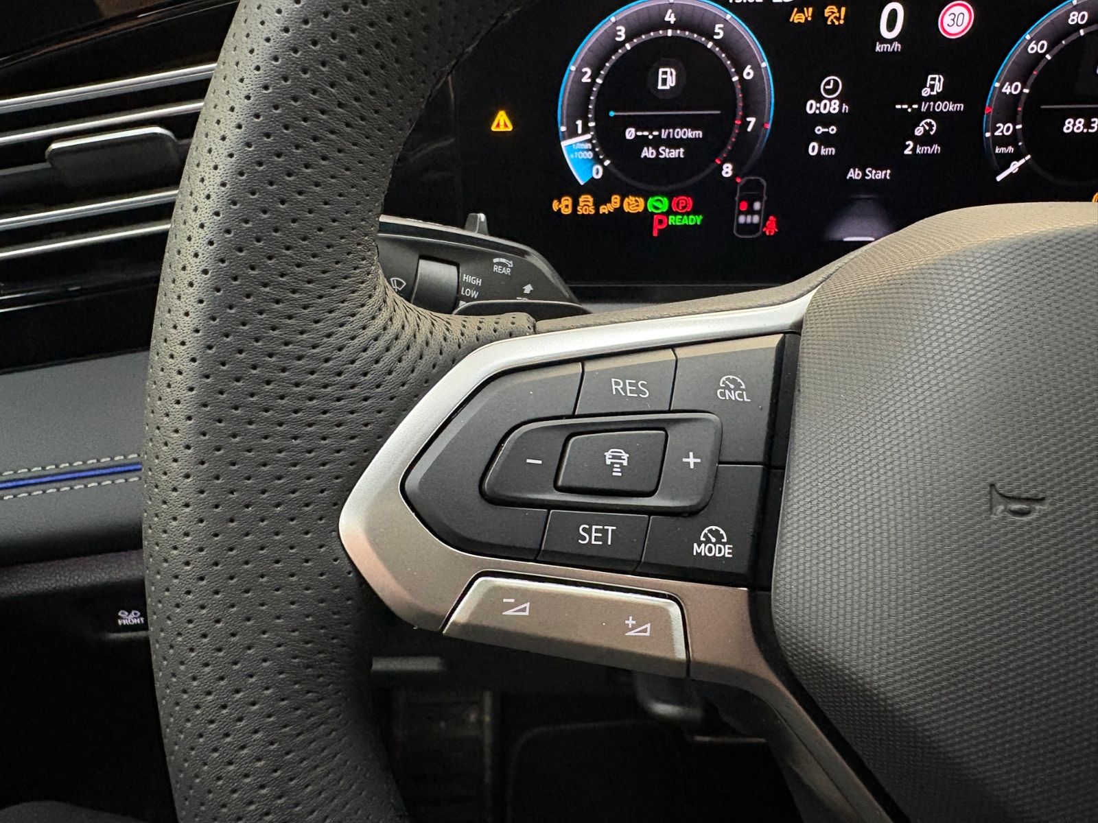 Volkswagen Tiguan - Bild 17