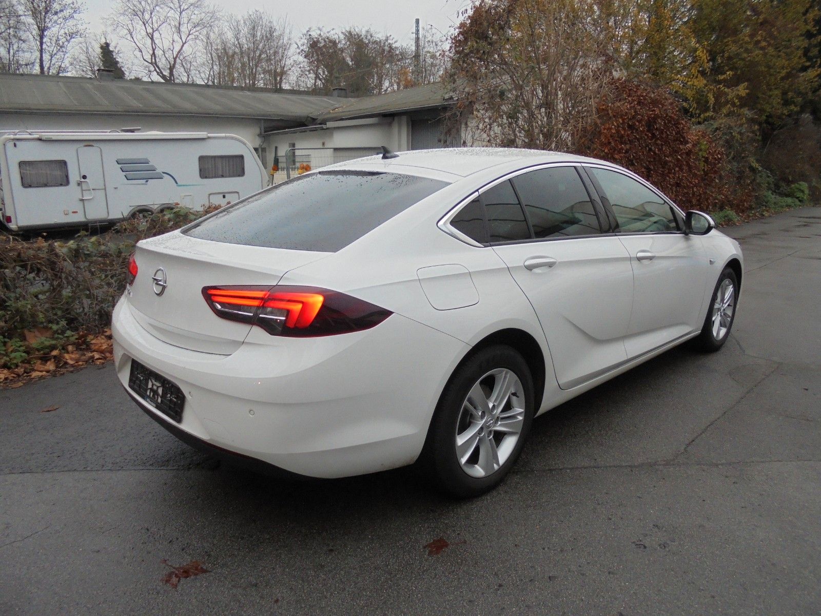 Fahrzeugabbildung Opel Insignia B Grand Sport Innovation Automatik/Navi