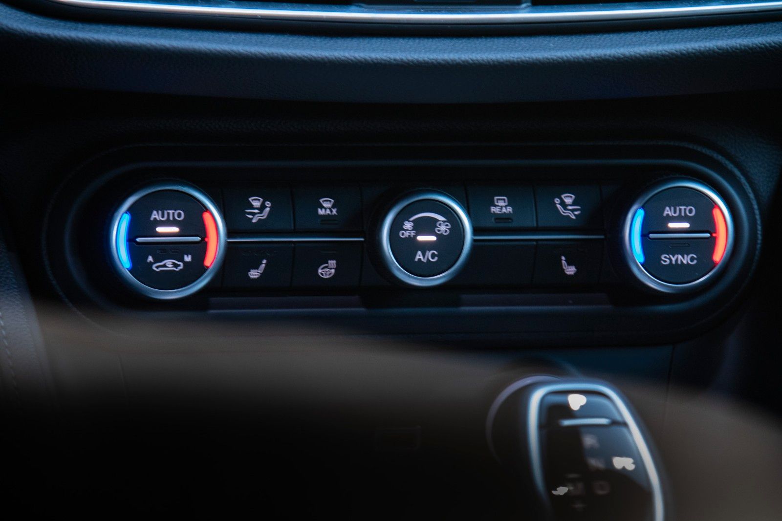 Fahrzeugabbildung Alfa Romeo Stelvio Veloce 2.2 Q4 AT8 * ab 309€/Monat o. Anz