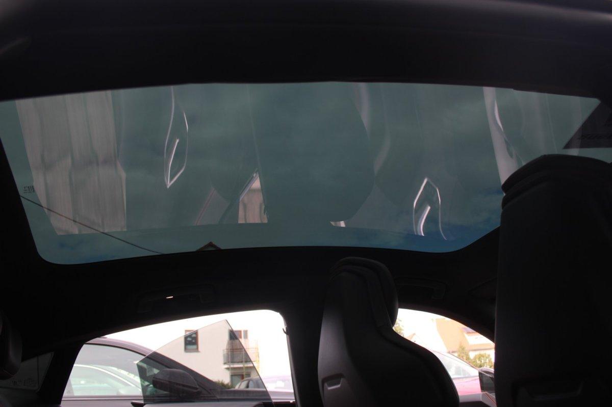 Audi e-tron RS GT quattro Carbon Matrix Top-View Pano