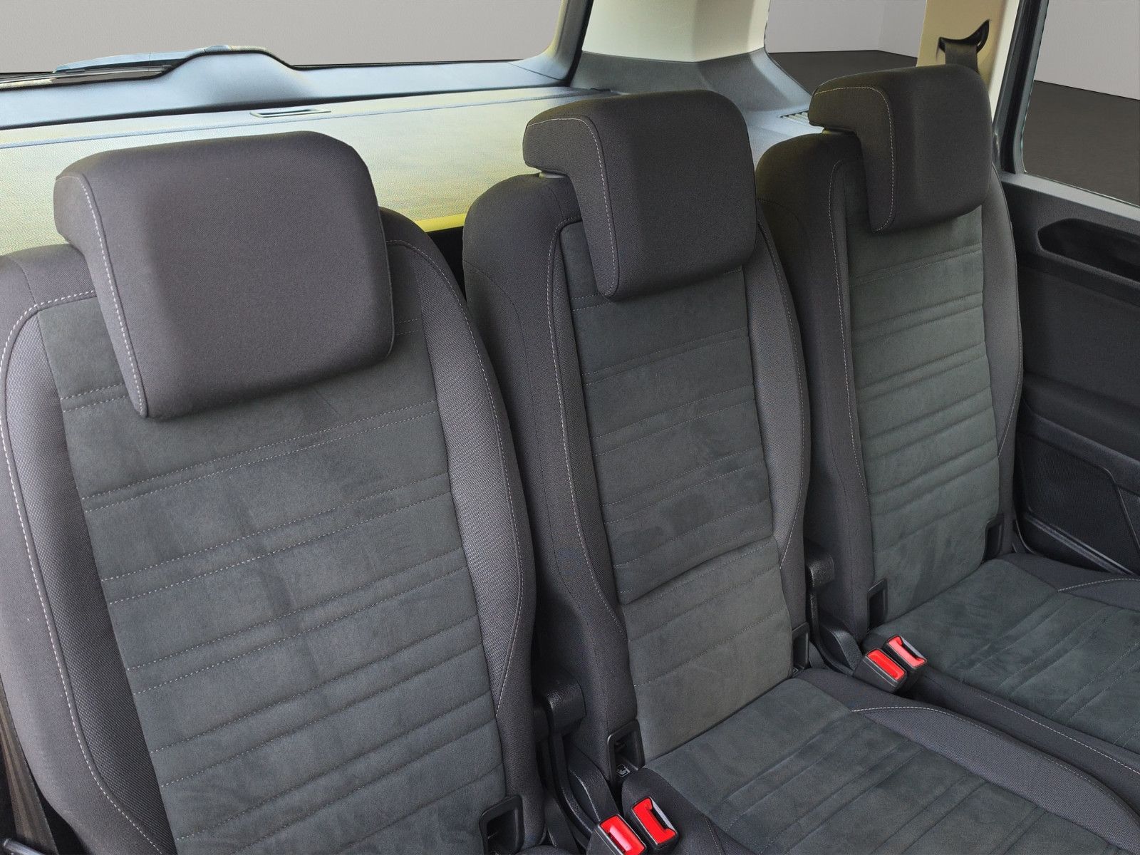 Fahrzeugabbildung Volkswagen Touran Highline BMT/Start-Stop AUTOMATIK 1.Hand