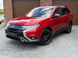 Mitsubishi Outlander 2.0CVT Active+ I LED I KAM I AHK - : Cvt