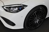 Mercedes-Benz C 180 DISTRO+TOTWINKEL+KAMERA+SPURHALTE+LED+18" - Mercedes-Benz C 180 mit Benzin-Antrieb: Weiß, Limousine