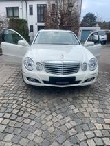Mercedes-Benz E280 Elegance Limosine - Mercedes-Benz 280: 280e