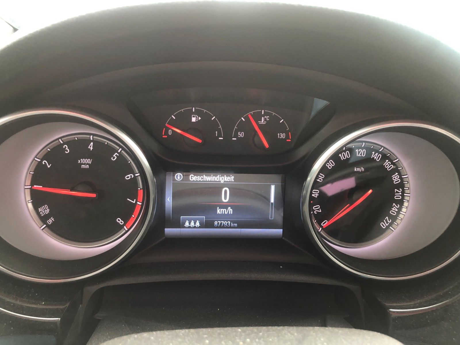 Fahrzeugabbildung Opel Astra K Lim. 5-trg. Dynamic Sonderpreis Lack