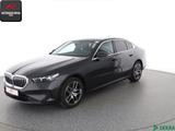 BMW 520 d xDrive STANDHEIZ,HARMAN/K,360GRAD,MEMORY - graue BMW 5er Reihe