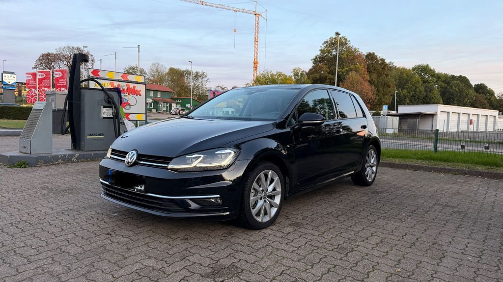 Image of Volkswagen Golf