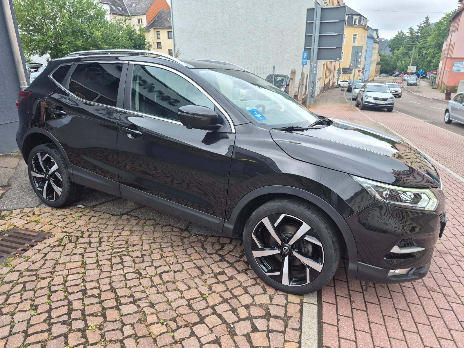 Nissan Qashqai 1.3 DIG-T DCT 158PS Akari
