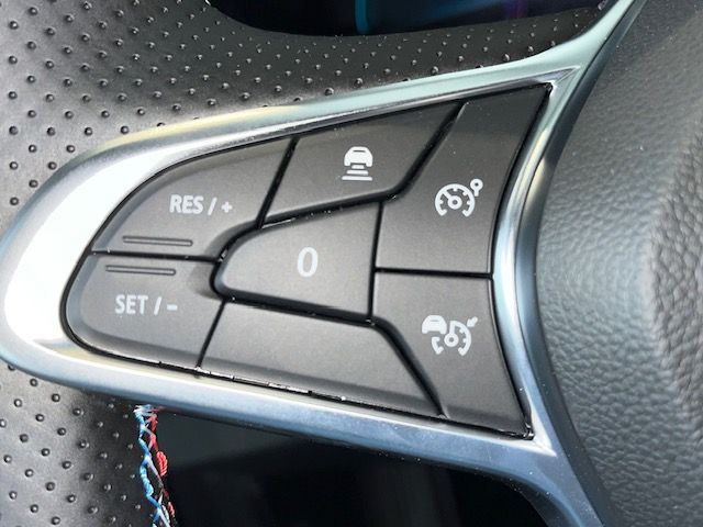 Fahrzeugabbildung Renault CLIO ESPRIT ALPINE E-TECH FULL HYBRID 145