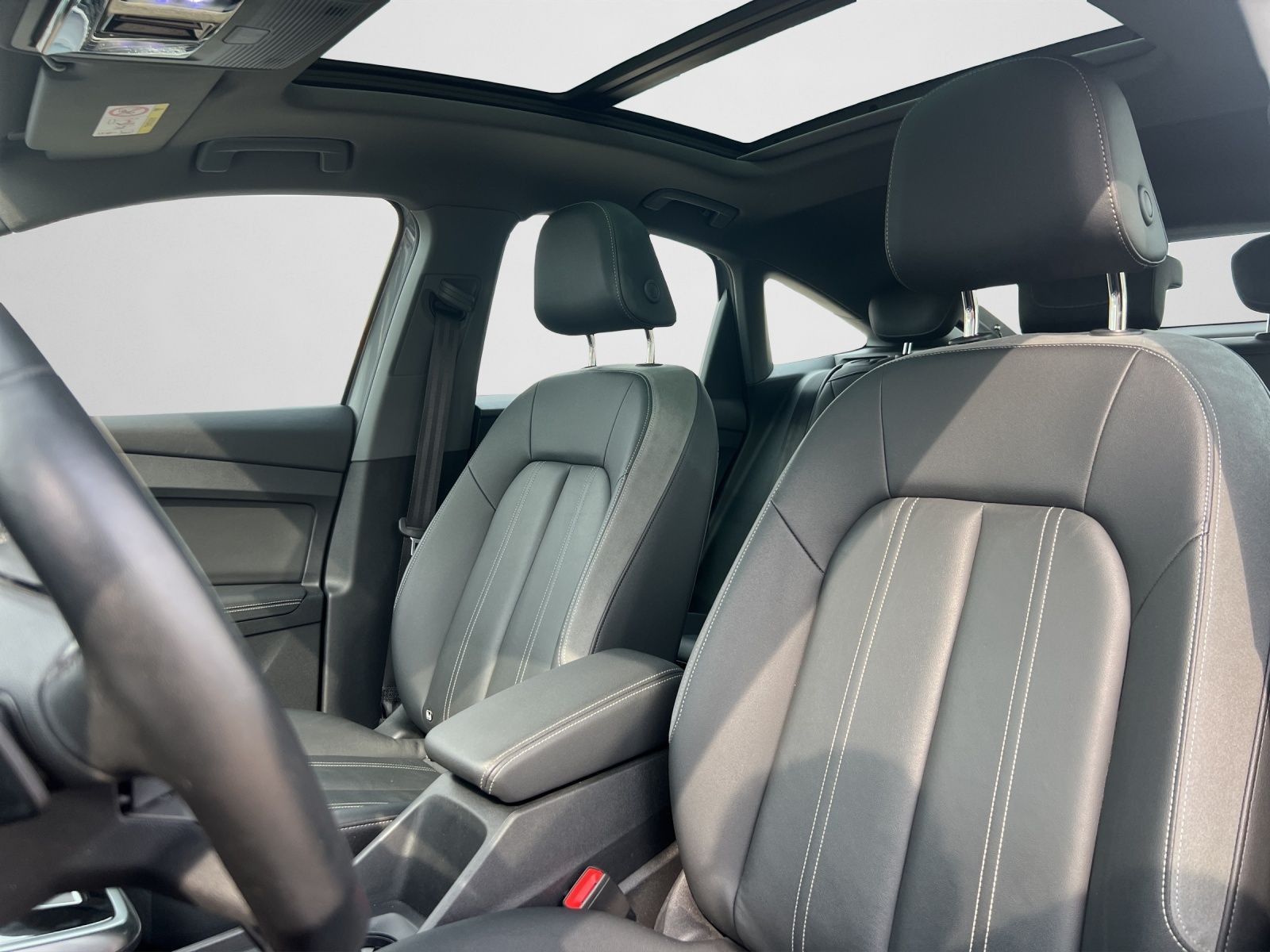 Audi Q4 Sportback e-tron 35 PANO SHZ LED MMI NAVI PLU foto 12