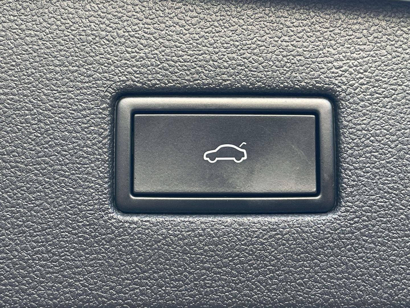 Tiguan Allspace 2.0 TDI DSG Elegance 4Motion HUD