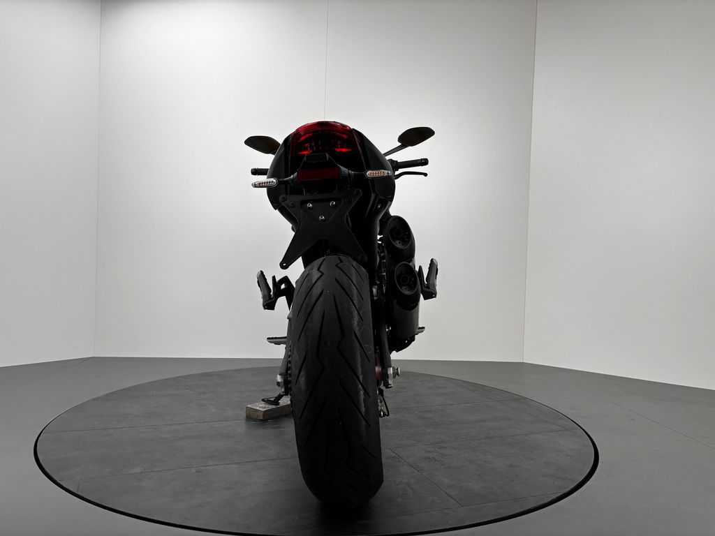 Fahrzeugabbildung Ducati MONSTER PLUS 937 *1.HAND/TOP GEPFLEGT*