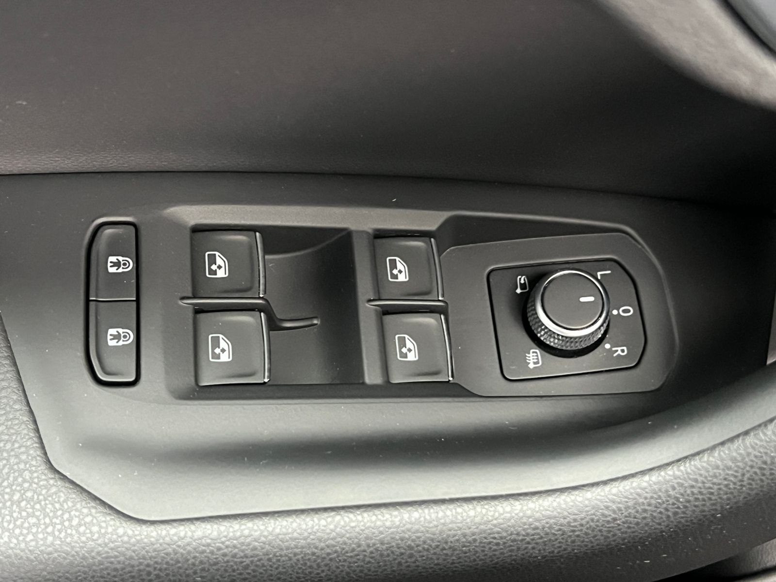 Fahrzeugabbildung Volkswagen Touareg 3.0 TDI 4Motion *AHK, Luftfederung, 19"-