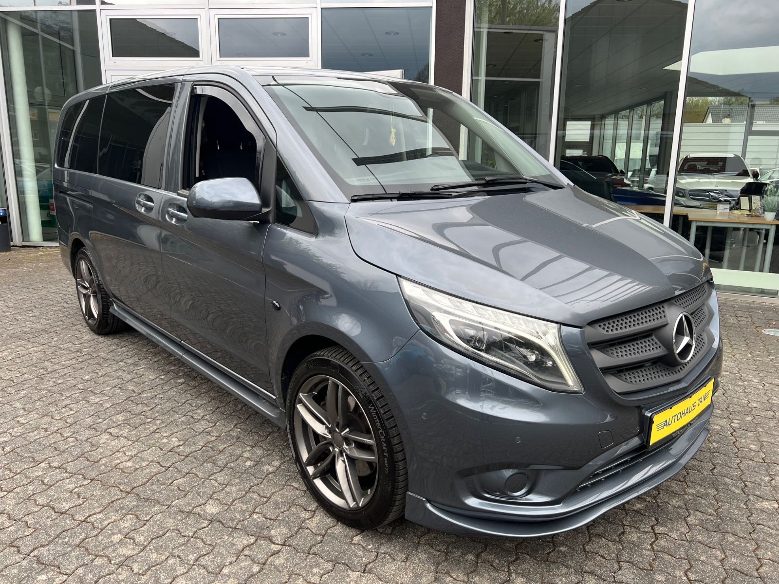 Fahrzeugabbildung Mercedes-Benz Vito Mixto 114/116 CDI, 119 CDI/BT 4MATIC lang