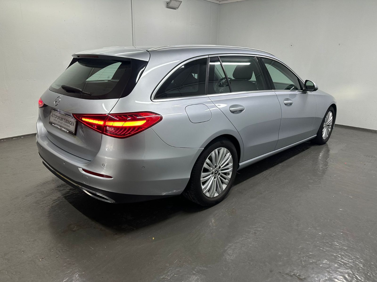 Fahrzeugabbildung Mercedes-Benz C 200 d T Autom *DISTRO*LED*NAVI*AHK*AVANTGARDE