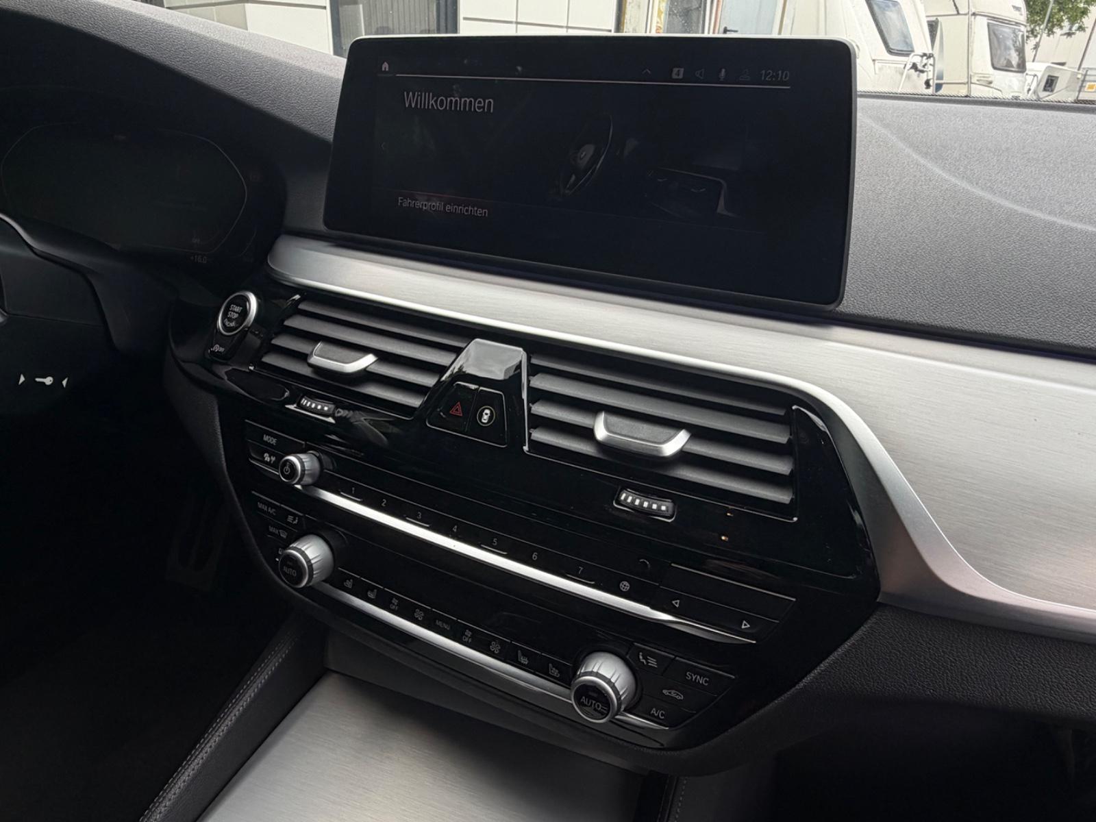 BMW 530d  Touring   M-Sport Performance  1-Hand