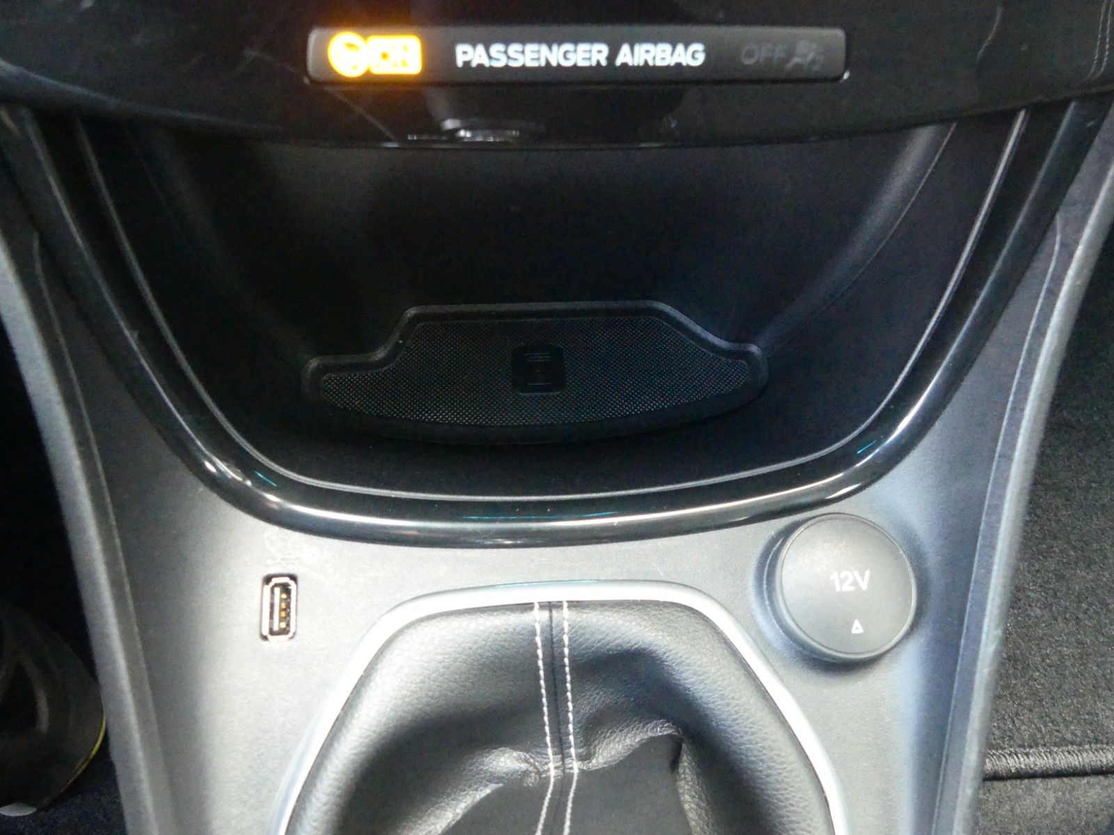 Fahrzeugabbildung Ford Puma Titanium