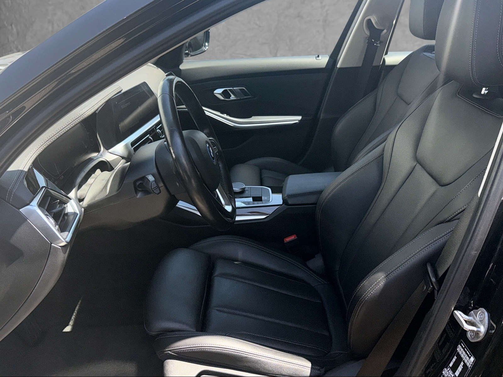 BMW 320e xDrive Touring Luxury Line foto 8