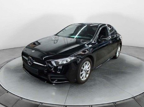 Mercedes-Benz A 250e AMG+Pano+RKamera+Ambiente+Night