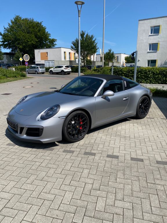 Porsche 991