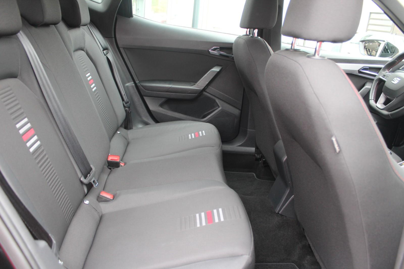Seat Arona FR/Sportpaket/AHK/SHZ/PDC Kamera Garantie