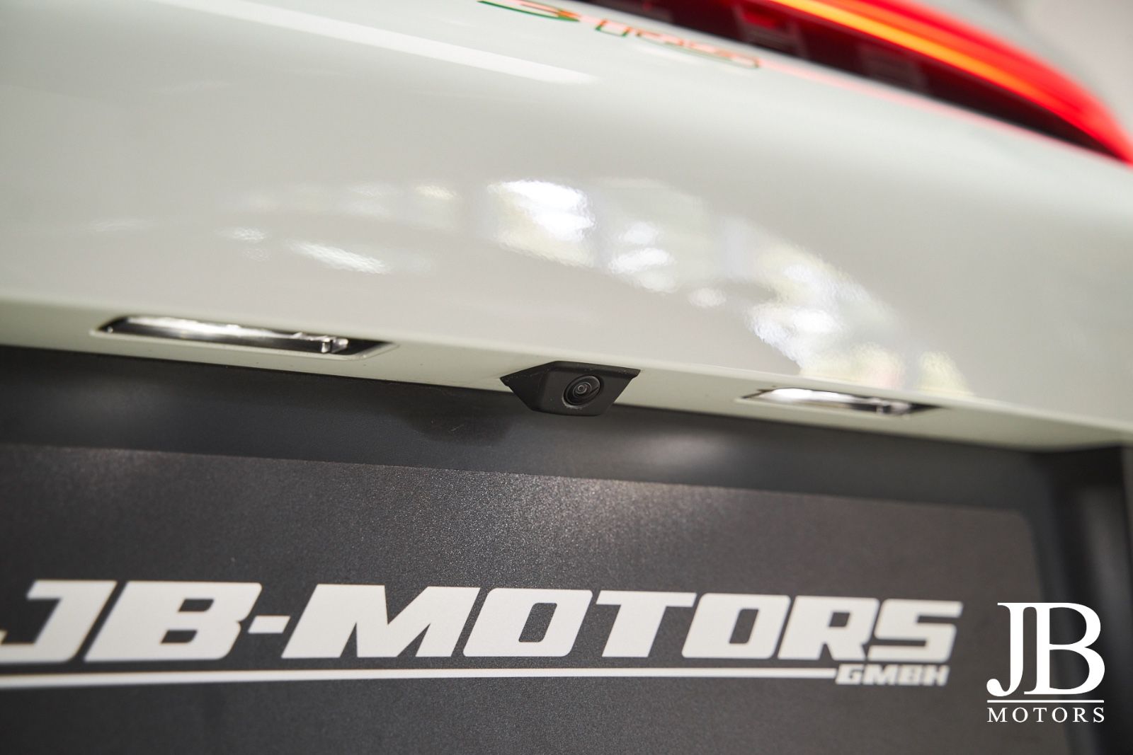 Fahrzeugabbildung Porsche 992.1 GT3 RS Sonderwunsch Weissach PCCB Lift LED