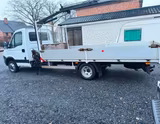 Iveco Daily , 5.2 T, Kran/Crane, 3.5 T Anhängerlast  - Plattform Anhänger