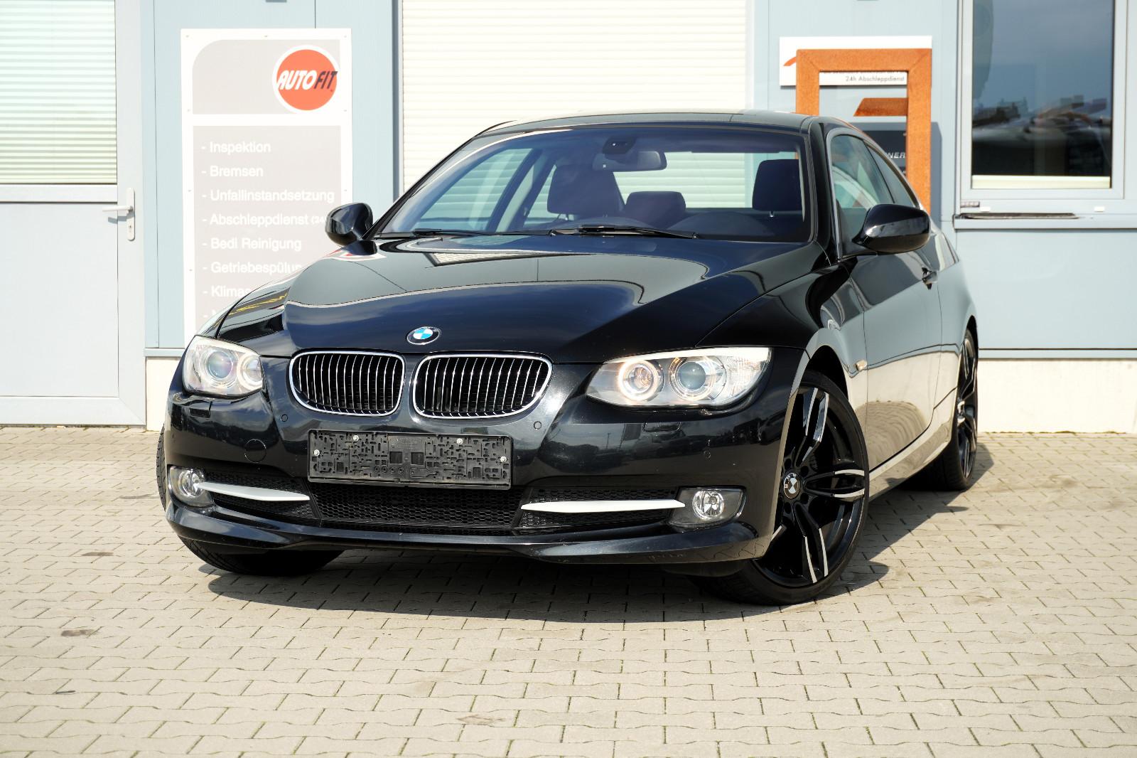 BMW 325d Coupe*PDC*Navi*TempoM.*MultiL.*Bi-Xenon*