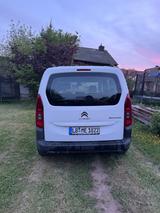 Citroën Berlingo PureTech 110 S&S FEEL M FEEL - weiße Citroën Berlingo