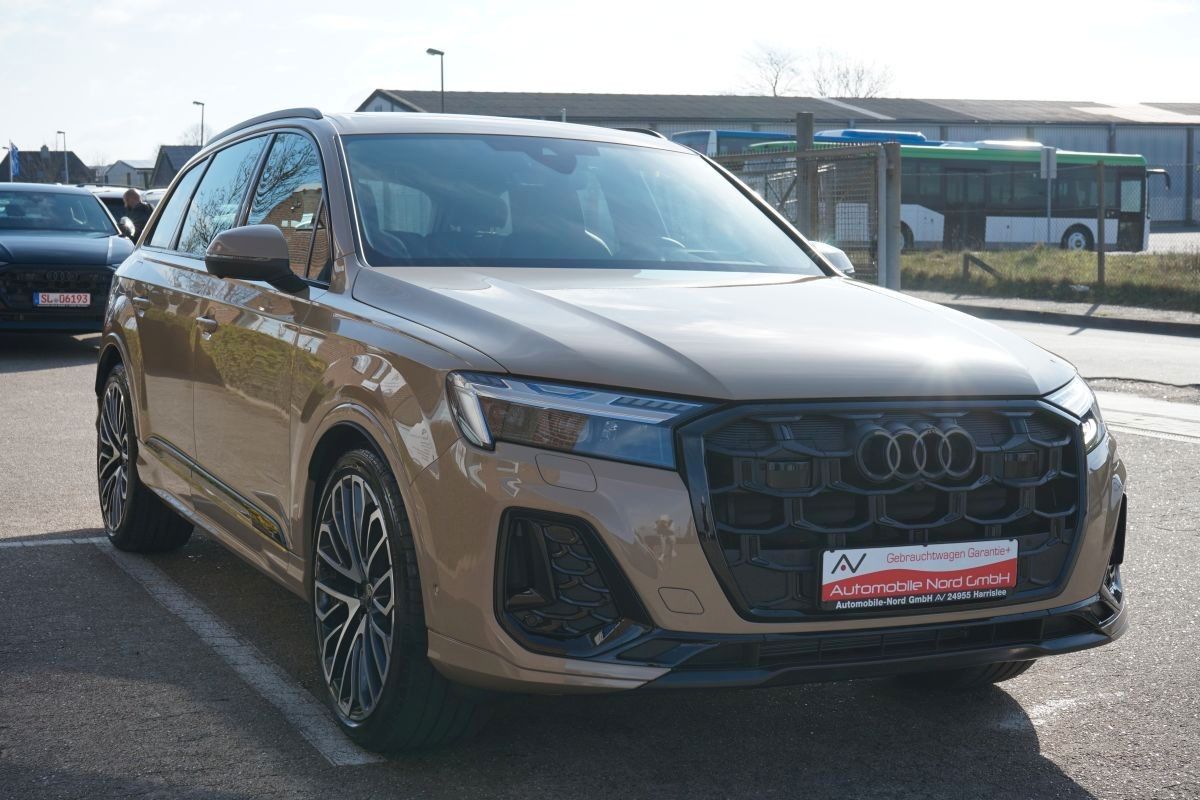 Fahrzeugabbildung Audi Q7 50 TDI Quattro S-line Plus*Pano*Head Up*360