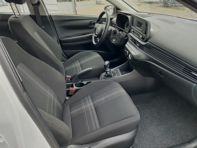 Hyundai i20 1.0 T-GDI Sitz- und Lenkradheizung