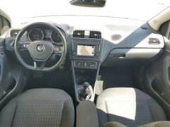 Fahrzeugabbildung Volkswagen Polo V 1.4 TDI Comfortline Navi SiHz PDC ACC