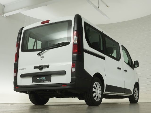 Vivaro B COMBI L1H1 CDTI 9-SITZER+NAVI+SCHIEBETÜ