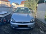 Ford Focus Mk1 Schrägheck  Silber  1.8L 115 PS - Ford Focus: Schrägheck