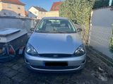 Ford Focus Mk1 Schrägheck  Silber  1.8L 115 PS - Ford Focus: Schrägheck