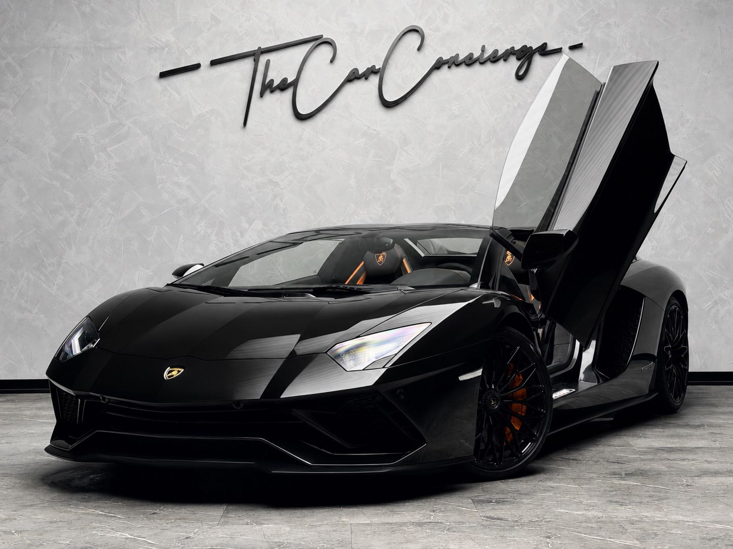 LAMBORGHINI Aventador