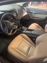 Hyundai i40 1.7 CRDi 104kW blue Premium DCT Premium - Hyundai i40 mit Diesel-Antrieb: Kombi, 1.7