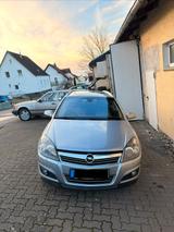 Opel Astra h - Opel Astra aus 2008: Kombi