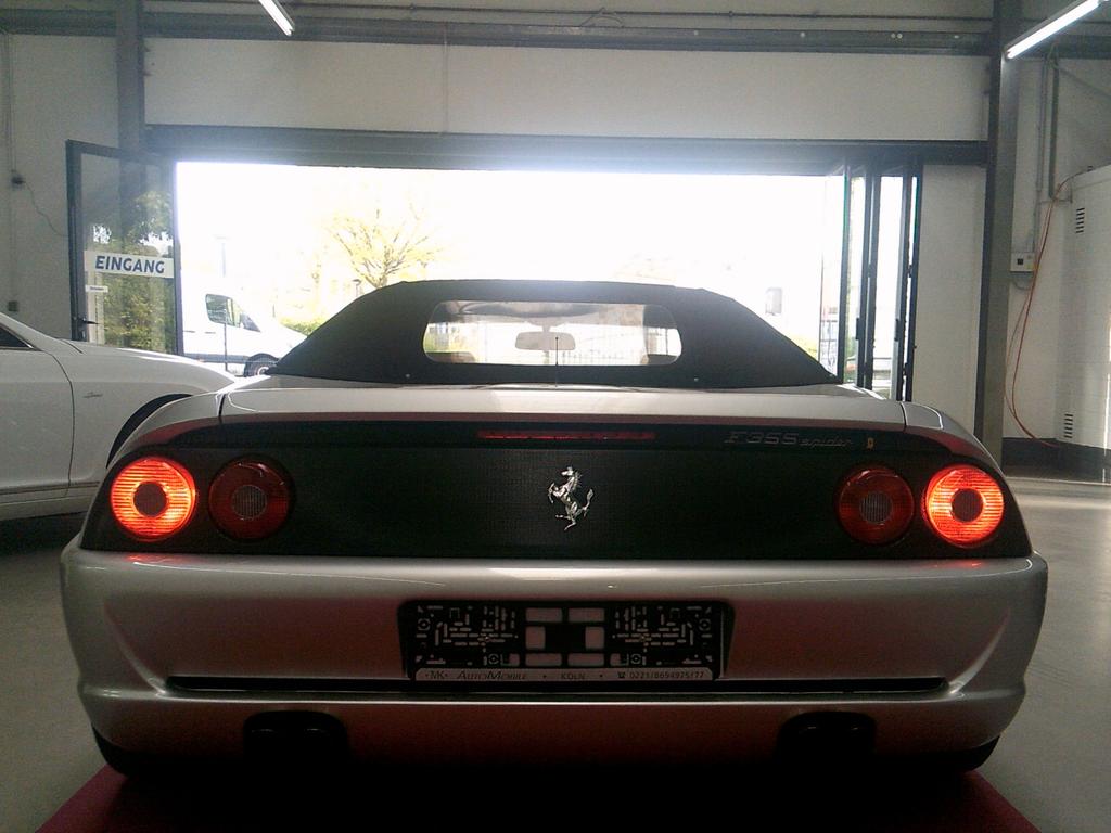 Ferrari F355