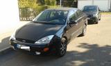 Ford Focus 1.8 Ghia Limousine Benzin Allwetterreifen - Ford Focus aus 1999: Ghia